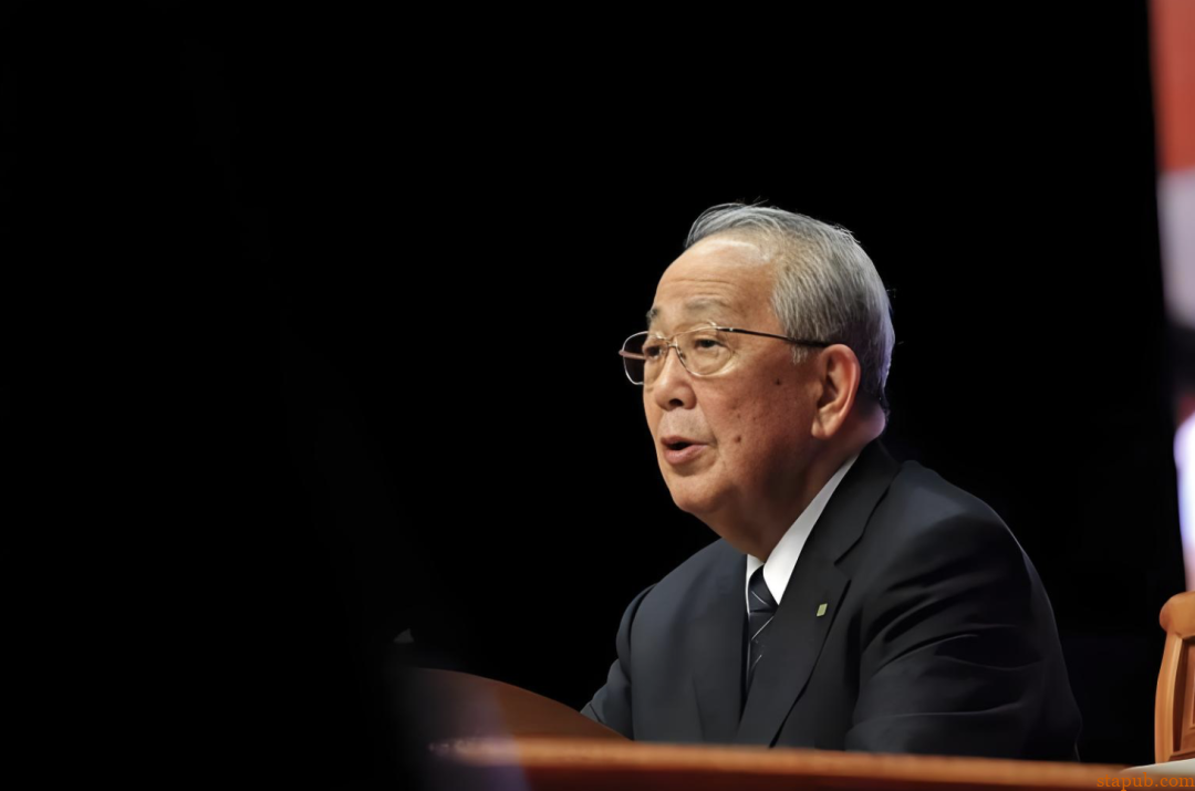 78岁接手破产日航,稻盛和夫的第一刀:当所有问题都要你拍板,组织其实已经失去判断力 78岁接手破产日航,稻盛和夫的第一刀:当所有问题都要你拍板,组织其实已经失去判断力